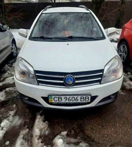 Белый Джили МК, объемом двигателя 1.5 л и пробегом 58 тыс. км за 4500 $, фото 1 на Automoto.ua