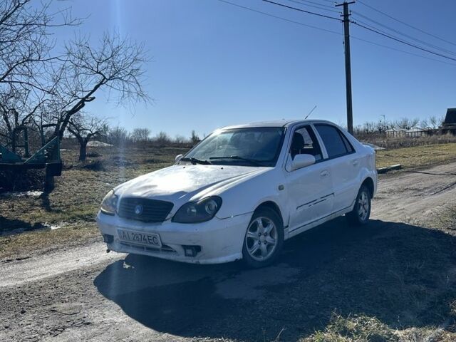 Белый Джили МК, объемом двигателя 1.5 л и пробегом 200 тыс. км за 800 $, фото 1 на Automoto.ua