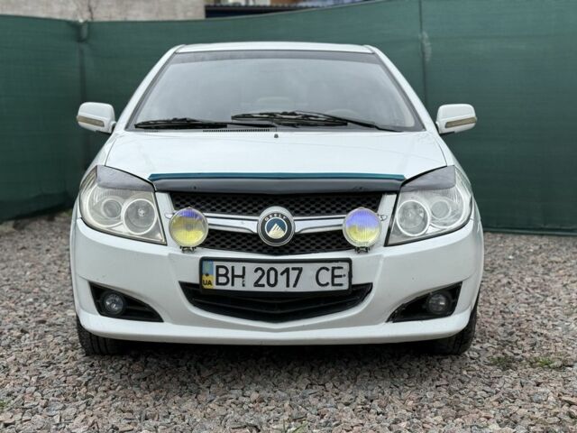 Білий Джилі МК, об'ємом двигуна 1.6 л та пробігом 156 тис. км за 2400 $, фото 1 на Automoto.ua