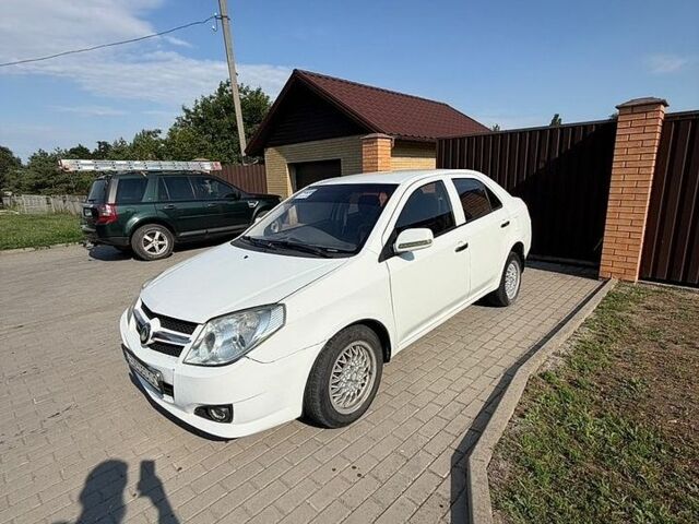Белый Джили МК, объемом двигателя 1.59 л и пробегом 210 тыс. км за 1600 $, фото 1 на Automoto.ua