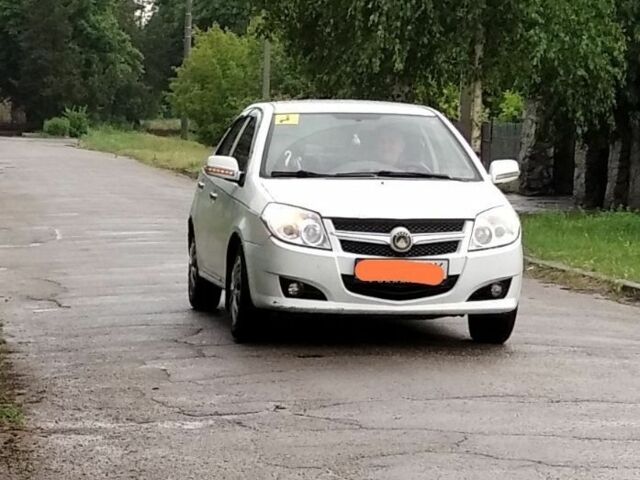 Білий Джилі МК, об'ємом двигуна 1.6 л та пробігом 260 тис. км за 2700 $, фото 1 на Automoto.ua