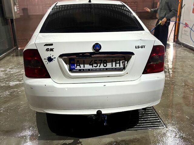 Белый Джили МК, объемом двигателя 1.5 л и пробегом 186 тыс. км за 650 $, фото 1 на Automoto.ua