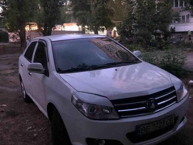 Білий Джилі МК, об'ємом двигуна 1.5 л та пробігом 120 тис. км за 2100 $, фото 1 на Automoto.ua