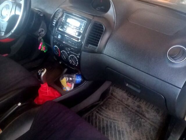 Черный Джили МК, объемом двигателя 1.5 л и пробегом 128 тыс. км за 2500 $, фото 1 на Automoto.ua