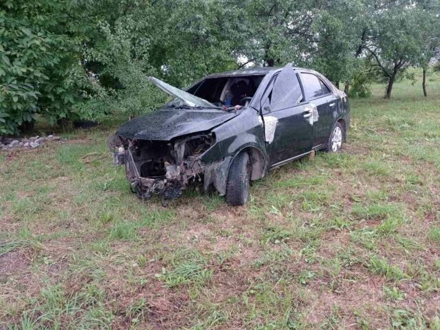 Черный Джили МК, объемом двигателя 1.6 л и пробегом 123 тыс. км за 100 $, фото 1 на Automoto.ua
