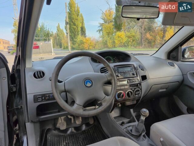 Черный Джили МК, объемом двигателя 1.59 л и пробегом 17 тыс. км за 2400 $, фото 1 на Automoto.ua