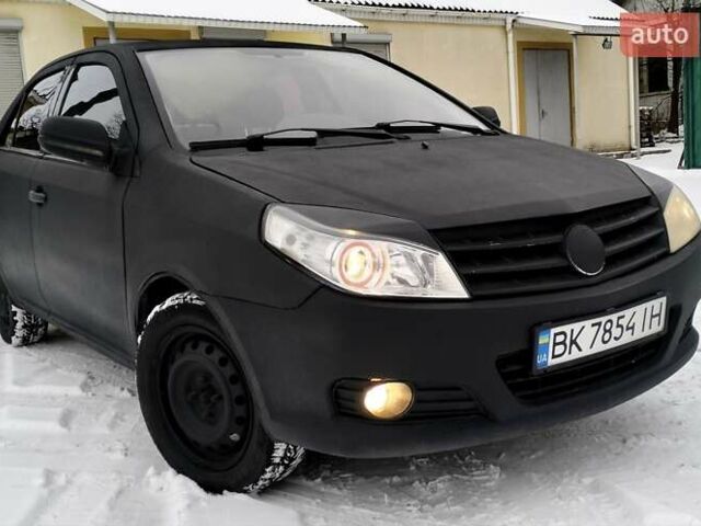 Чорний Джилі МК, об'ємом двигуна 1.5 л та пробігом 245 тис. км за 1850 $, фото 1 на Automoto.ua