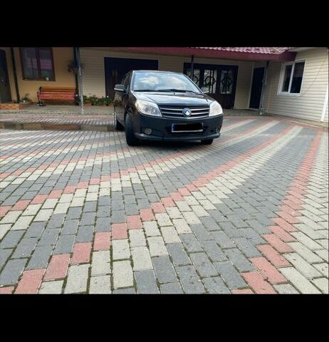 Чорний Джилі МК, об'ємом двигуна 1.6 л та пробігом 150 тис. км за 2550 $, фото 1 на Automoto.ua