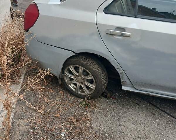 Джили МК, объемом двигателя 1.59 л и пробегом 150 тыс. км за 900 $, фото 1 на Automoto.ua