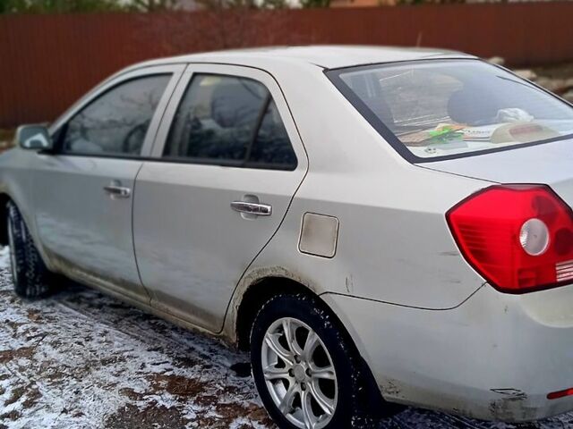 Джили МК, объемом двигателя 15 л и пробегом 113 тыс. км за 2299 $, фото 1 на Automoto.ua