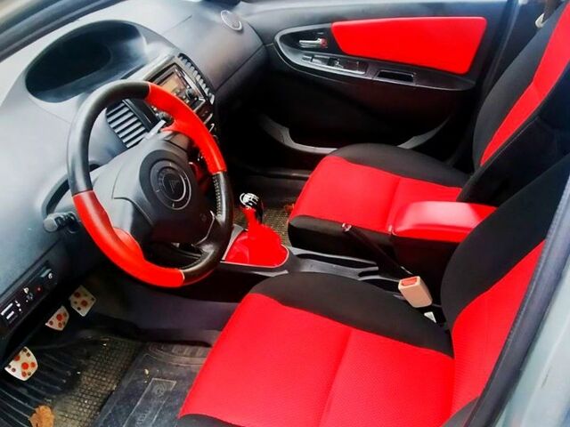 Сірий Джилі МК, об'ємом двигуна 1.5 л та пробігом 65 тис. км за 3499 $, фото 1 на Automoto.ua