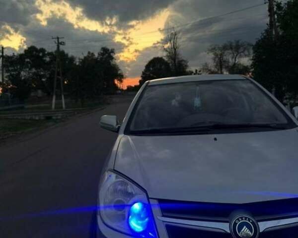 Сірий Джилі МК, об'ємом двигуна 1.59 л та пробігом 94 тис. км за 3200 $, фото 1 на Automoto.ua