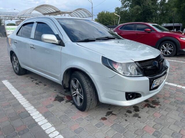 Сірий Джилі МК, об'ємом двигуна 1.6 л та пробігом 180 тис. км за 3600 $, фото 1 на Automoto.ua