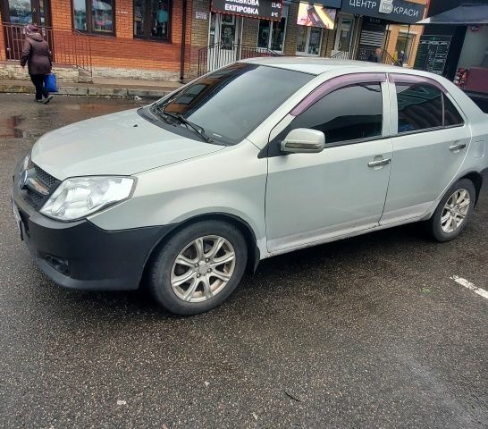 Серый Джили МК, объемом двигателя 1.6 л и пробегом 250 тыс. км за 2100 $, фото 1 на Automoto.ua