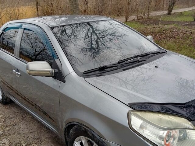 Сірий Джилі МК, об'ємом двигуна 0 л та пробігом 170 тис. км за 2650 $, фото 1 на Automoto.ua