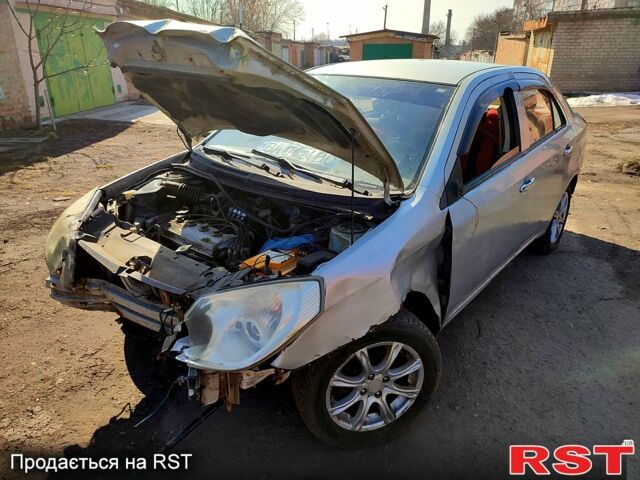 Серый Джили МК, объемом двигателя 1.6 л и пробегом 200 тыс. км за 800 $, фото 1 на Automoto.ua