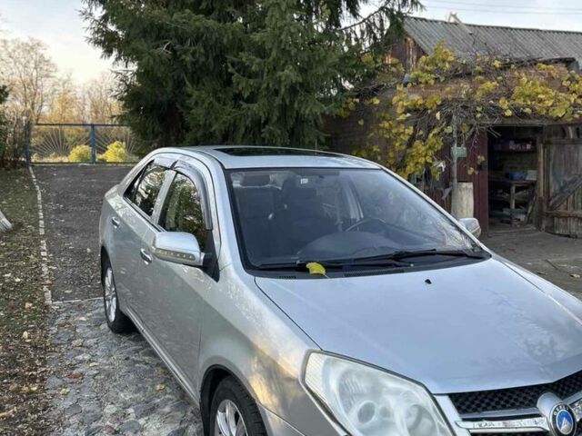 Серый Джили МК, объемом двигателя 0 л и пробегом 130 тыс. км за 2000 $, фото 1 на Automoto.ua