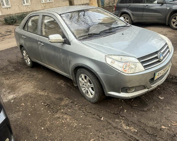 Сірий Джилі МК, об'ємом двигуна 1.59 л та пробігом 50 тис. км за 2500 $, фото 1 на Automoto.ua