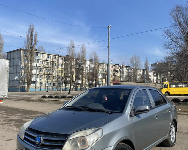 Сірий Джилі МК, об'ємом двигуна 1.6 л та пробігом 217 тис. км за 1999 $, фото 1 на Automoto.ua