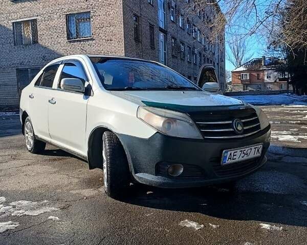 Серый Джили МК, объемом двигателя 1.5 л и пробегом 201 тыс. км за 2250 $, фото 1 на Automoto.ua