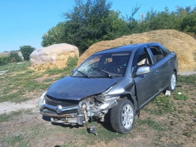 Серый Джили МК, объемом двигателя 1.6 л и пробегом 117 тыс. км за 700 $, фото 1 на Automoto.ua