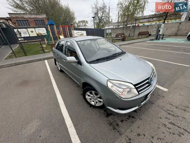 Сірий Джилі МК, об'ємом двигуна 1.5 л та пробігом 160 тис. км за 1800 $, фото 1 на Automoto.ua