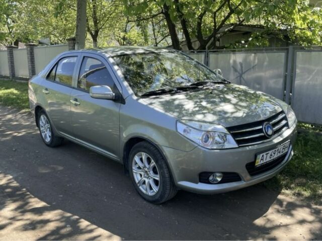 Серый Джили МК, объемом двигателя 1.5 л и пробегом 30 тыс. км за 4000 $, фото 1 на Automoto.ua