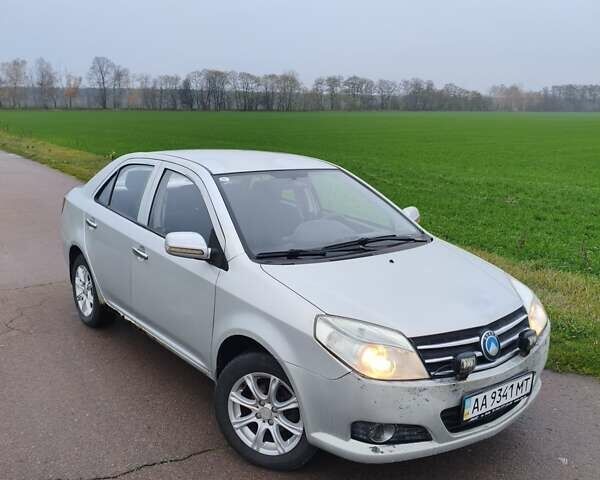 Серый Джили МК, объемом двигателя 1.5 л и пробегом 183 тыс. км за 2700 $, фото 1 на Automoto.ua