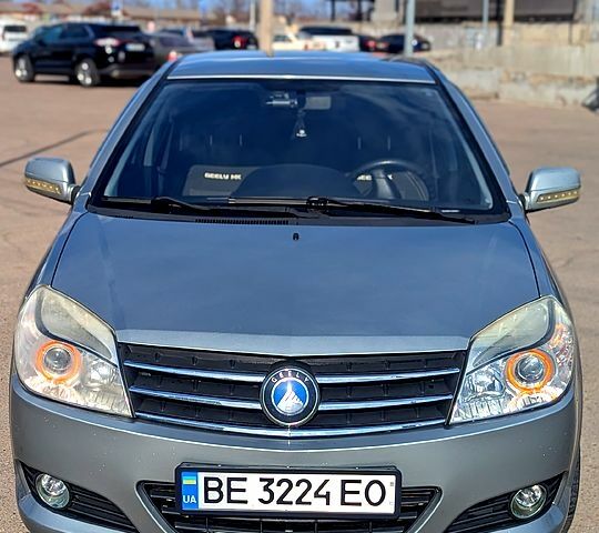 Сірий Джилі МК, об'ємом двигуна 1.5 л та пробігом 59 тис. км за 3399 $, фото 1 на Automoto.ua