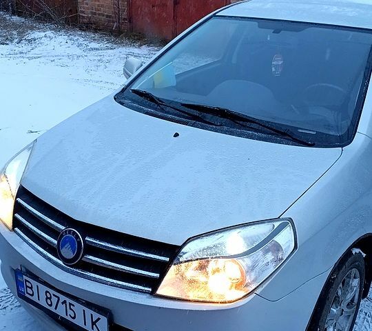 Серый Джили МК, объемом двигателя 1.5 л и пробегом 780 тыс. км за 3500 $, фото 1 на Automoto.ua