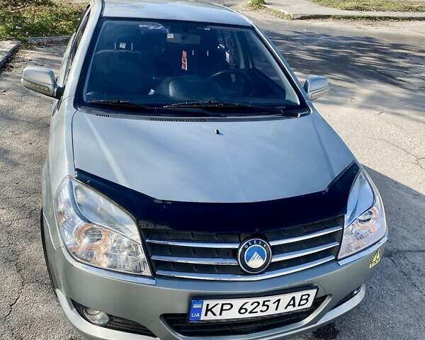 Джилі МК 2013 у Запоріжжя на Automoto.ua Сірий Джилі МК, об'ємом двигуна 1.59 л та пробігом 90 тис. км за 2378 $, фото 1 на Automoto.ua