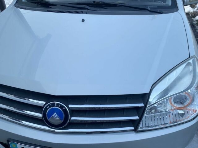 Серый Джили МК, объемом двигателя 1.5 л и пробегом 38 тыс. км за 3700 $, фото 1 на Automoto.ua