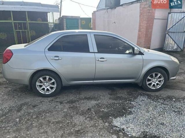 Серый Джили МК, объемом двигателя 1.5 л и пробегом 150 тыс. км за 4000 $, фото 1 на Automoto.ua