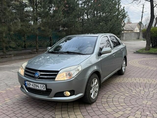 Серый Джили МК, объемом двигателя 1.5 л и пробегом 150 тыс. км за 3500 $, фото 1 на Automoto.ua