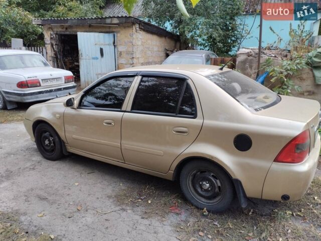 Желтый Джили МР, объемом двигателя 1.5 л и пробегом 90 тыс. км за 1650 $, фото 1 на Automoto.ua