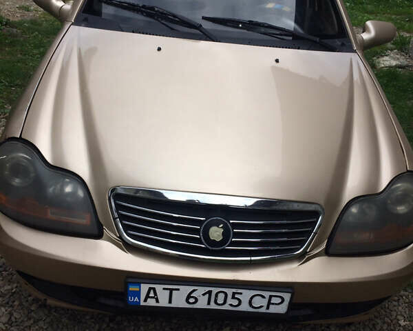 Жовтий Джилі МР, об'ємом двигуна 1.5 л та пробігом 330 тис. км за 1000 $, фото 1 на Automoto.ua