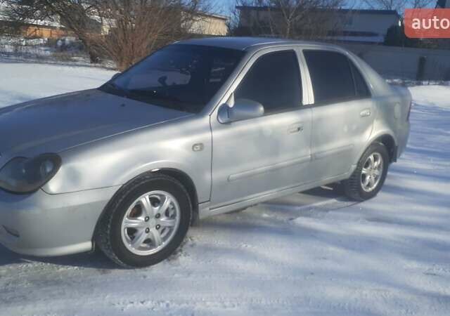 Серый Джили МР, объемом двигателя 1.5 л и пробегом 165 тыс. км за 1550 $, фото 1 на Automoto.ua