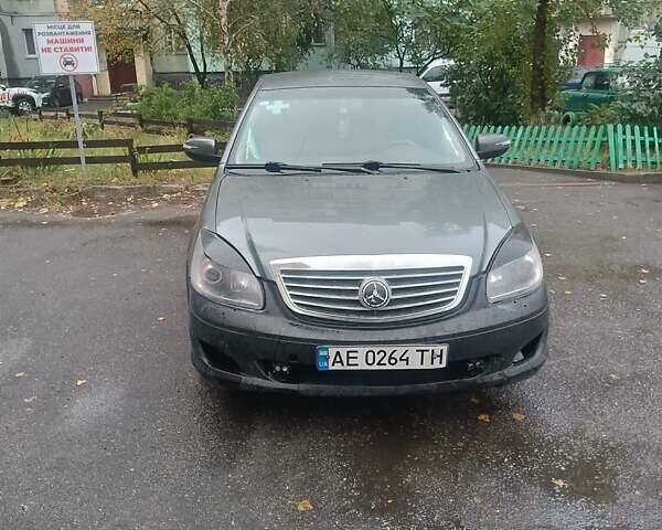 Сірий Джилі СЛ, об'ємом двигуна 1.79 л та пробігом 223 тис. км за 2300 $, фото 1 на Automoto.ua