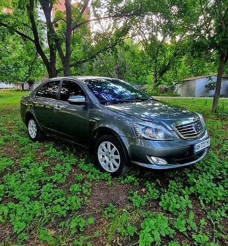 Сірий Джилі СЛ, об'ємом двигуна 1.8 л та пробігом 100 тис. км за 3200 $, фото 1 на Automoto.ua