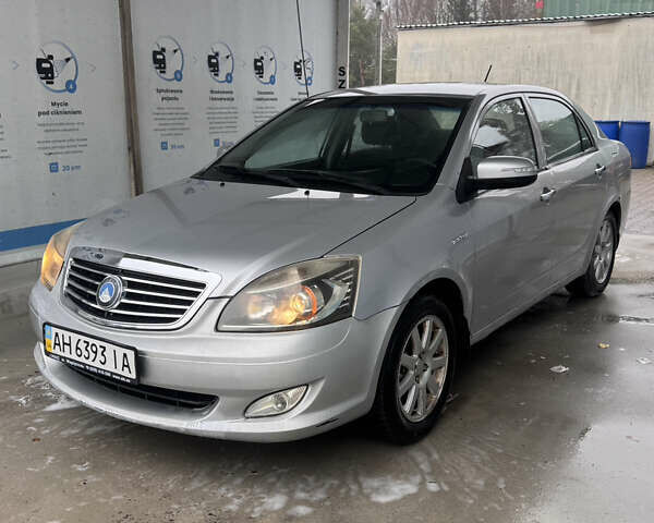 Серый Джили СЛ, объемом двигателя 1.8 л и пробегом 147 тыс. км за 2200 $, фото 1 на Automoto.ua