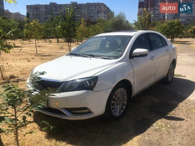 Белый Джили Emgrand EV300, объемом двигателя 0 л и пробегом 190 тыс. км за 8500 $, фото 1 на Automoto.ua