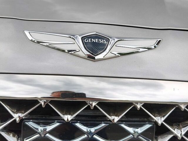 Серый Генезис G70, объемом двигателя 3.3 л и пробегом 40 тыс. км за 22500 $, фото 1 на Automoto.ua