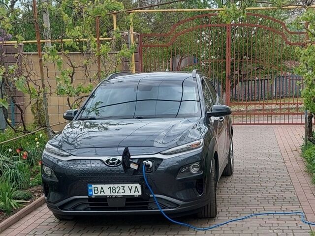 Сірий Генезис GV70 EV, об'ємом двигуна 0 л та пробігом 16 тис. км за 37700 $, фото 1 на Automoto.ua