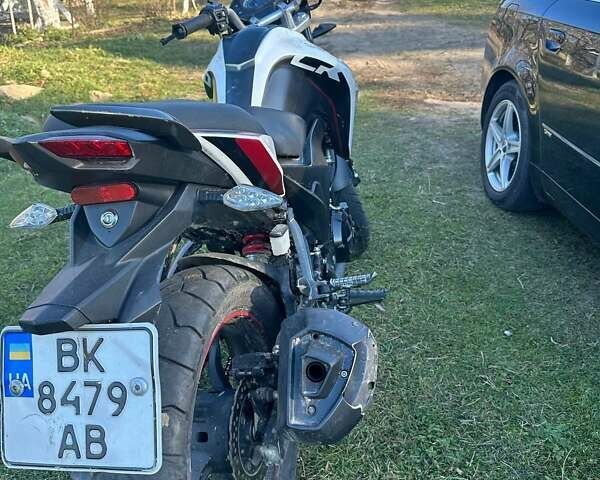 Геон CR6, объемом двигателя 2.5 л и пробегом 13 тыс. км за 850 $, фото 1 на Automoto.ua