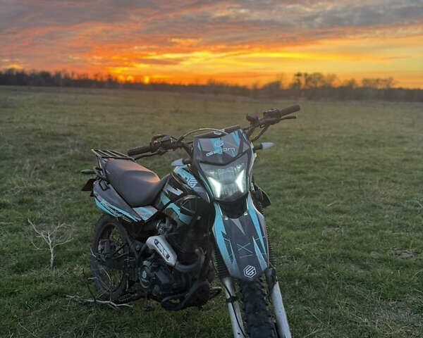 Черный Геон КС-Роад, объемом двигателя 0.2 л и пробегом 10 тыс. км за 1200 $, фото 1 на Automoto.ua