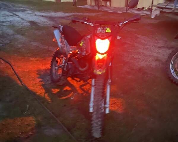 Черный Геон КС-Роад, объемом двигателя 0 л и пробегом 140 тыс. км за 950 $, фото 1 на Automoto.ua