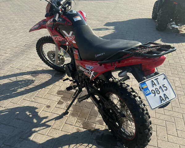Красный Геон КС-Роад, объемом двигателя 0.2 л и пробегом 1 тыс. км за 1550 $, фото 1 на Automoto.ua
