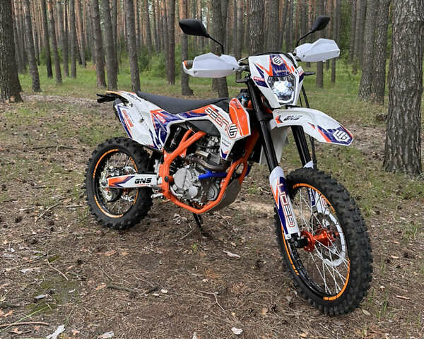 Белый Геон Dakar GNS 300, объемом двигателя 0.3 л и пробегом 3 тыс. км за 2100 $, фото 1 на Automoto.ua