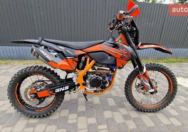 Черный Геон Dakar GNS 300R, объемом двигателя 0.3 л и пробегом 3 тыс. км за 2600 $, фото 1 на Automoto.ua