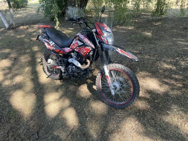 Геон Другая, объемом двигателя 2.3 л и пробегом 0 тыс. км за 1000 $, фото 1 на Automoto.ua